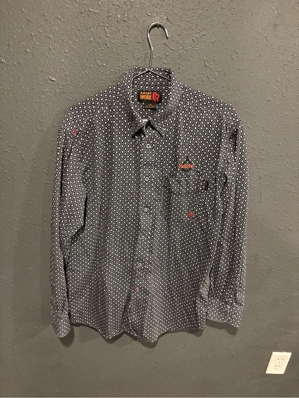 Men’s Ariat Work FR Black Patterned Long-Sleeve Work Shirt